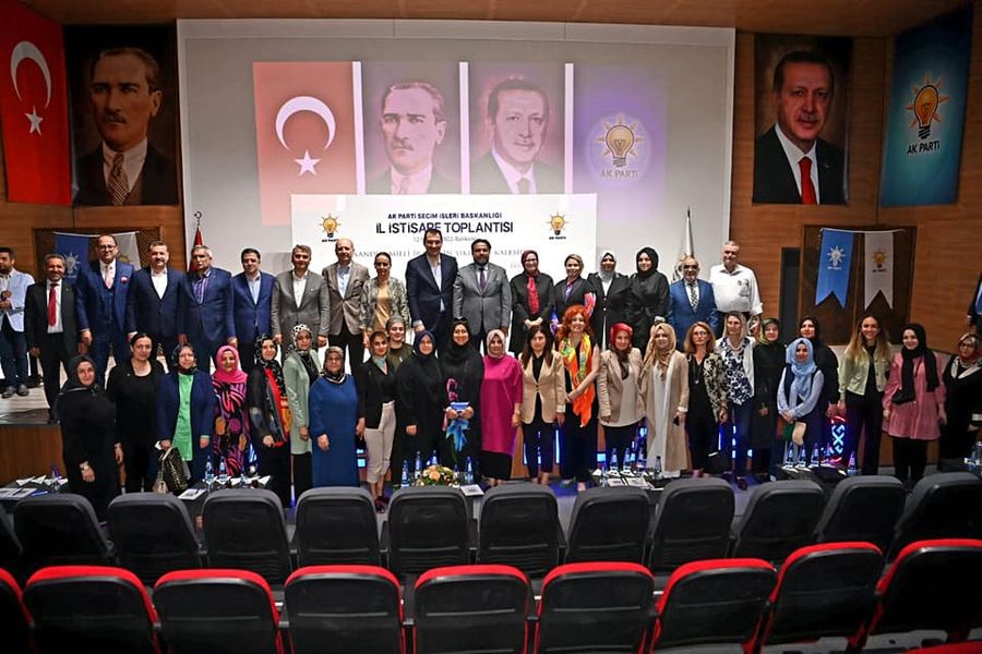 Balıkesir İlinde Ak Parti İstişare Toplantısı Yapıldı