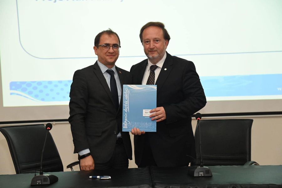 Akıllı Kent’ yaklaşımını benimsiyor, kentimize uyguluyoruz!