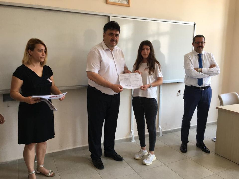 Başkan Ersoy Öğrencilere Karne Töreninde