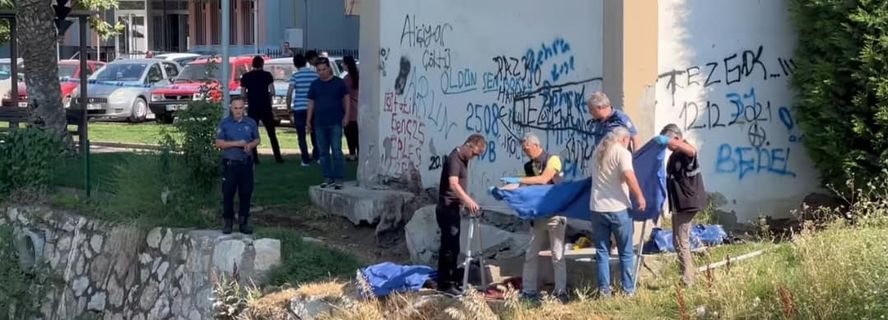 Edremit Güne Cinayet ile Uyandı