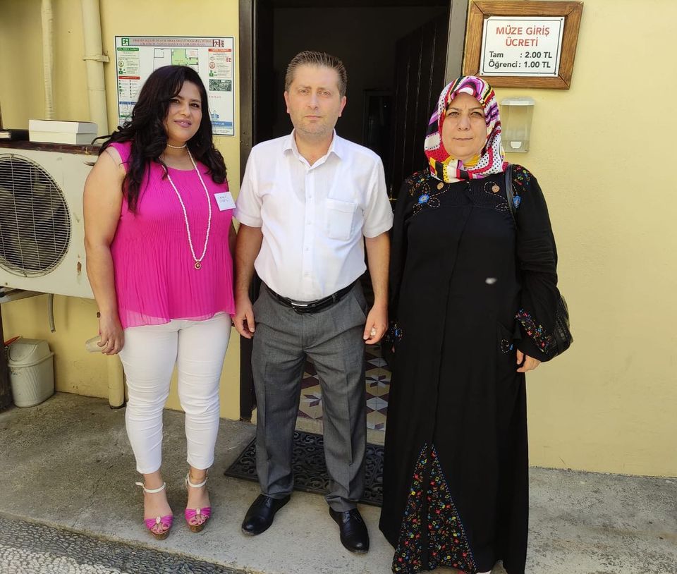 İYİ Parti ahşap Boyama ve El Sanatları Sergisinde