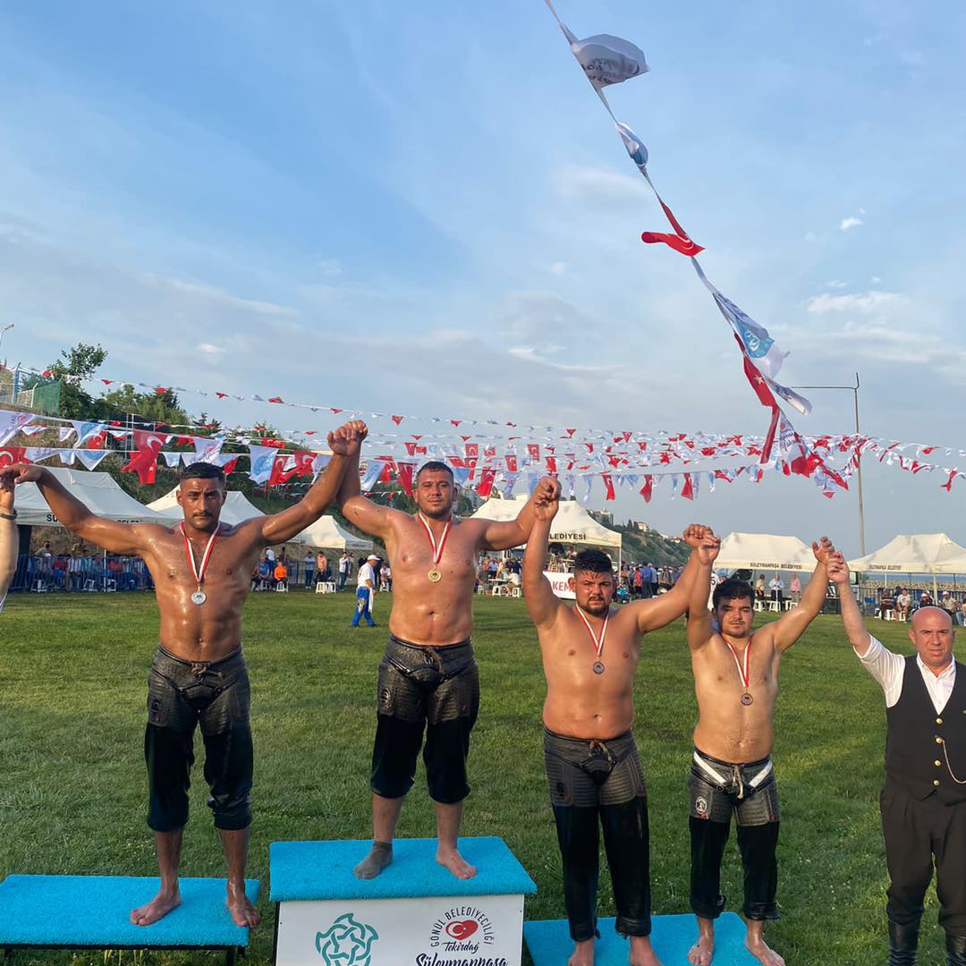 Manyas Belediyespor Güreş Takımı Başarılarına Başarı Katıyor