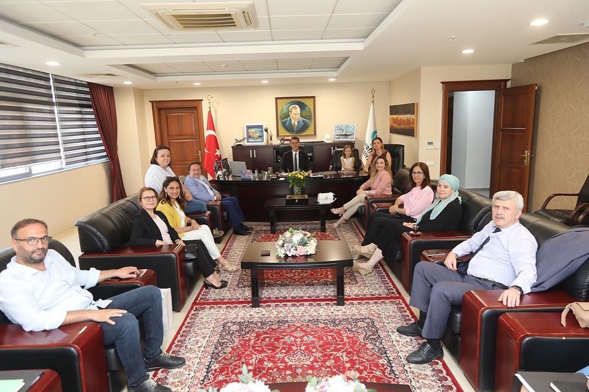 Balıkesir Büyükşehir Belediyesi Temel Haklar ve Hukuk Komisyonu Toplantısı