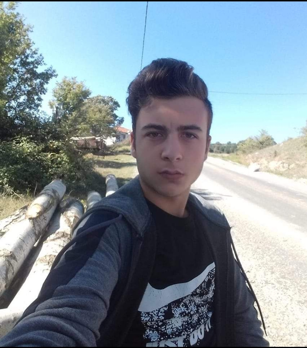 Yangında Lise Öğrencisi Yaşamını Yitirdi