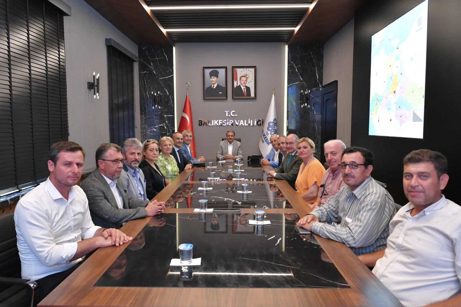 Muhtarlardan Vali Şıldak’a Ziyaret