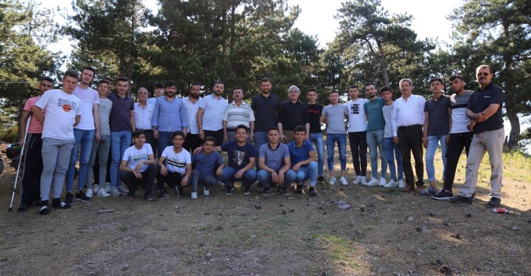 Mahalle Bizim Gençlik Bizim