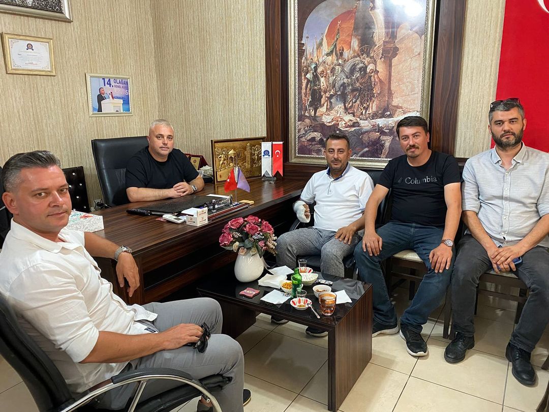 AK Parti İlçe Örgütünden Esnaf Odasına Ziyaret￼