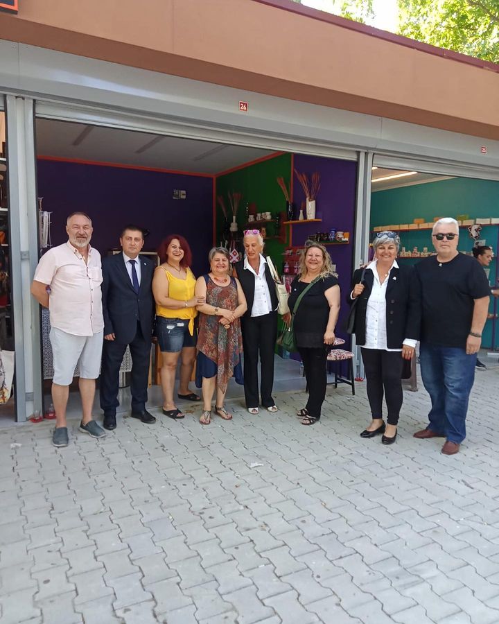 İYİ’ ler Altınkum’ da Çarşı Açılışında