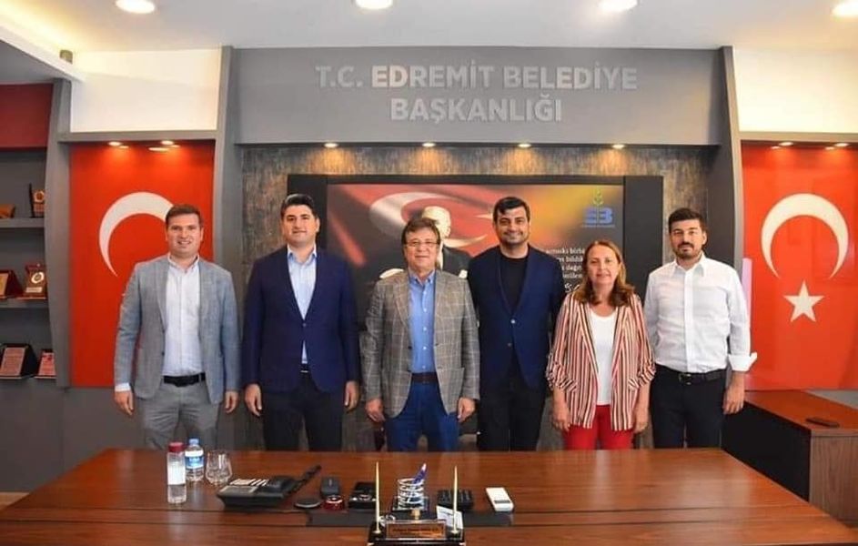 CHP Genel Başkan Başdanışmanı Edremit’te