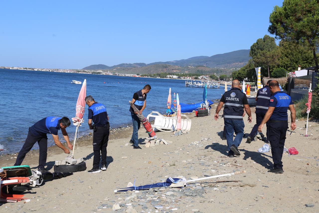 Şezlong operasyonları devam ediyor