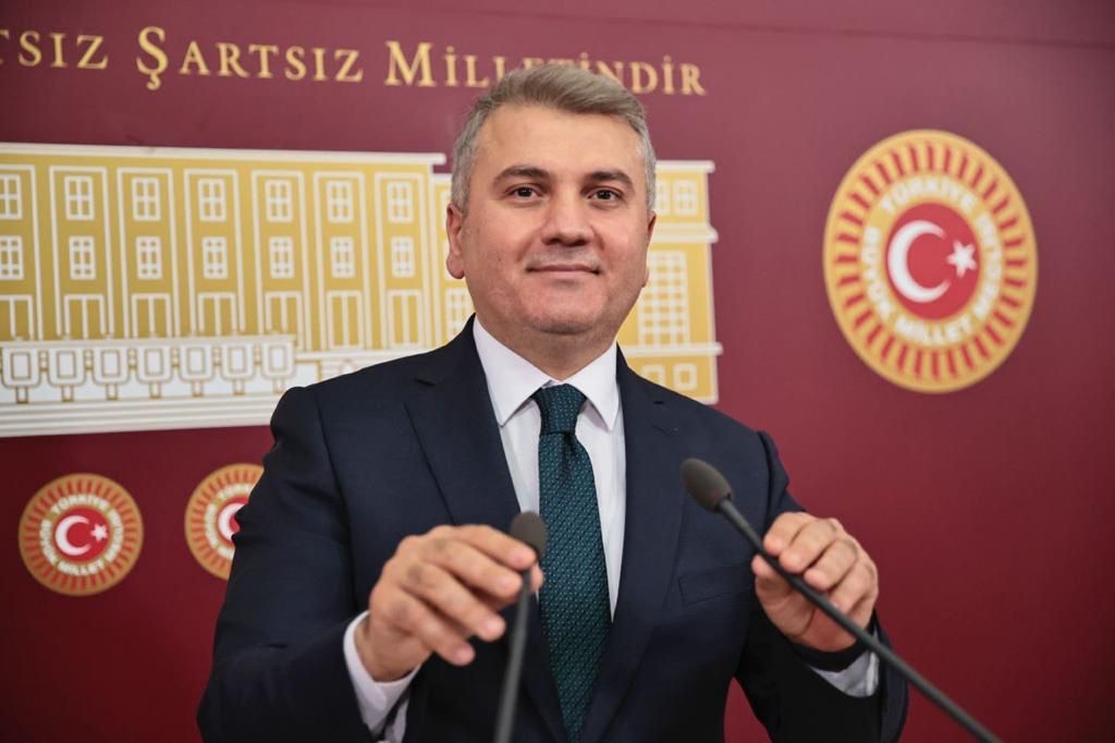 Milletvekili Mustafa Canbey’den 24 Temmuz Gazeteciler ve Basın Bayramı Mesajı