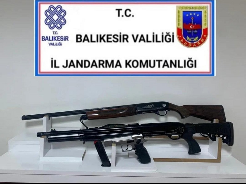 Balıkesir’ de 20 Aranan Şahıs Yakalandı