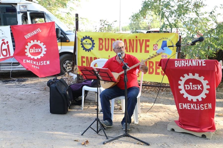 Emekliler Piknikte Buluştu