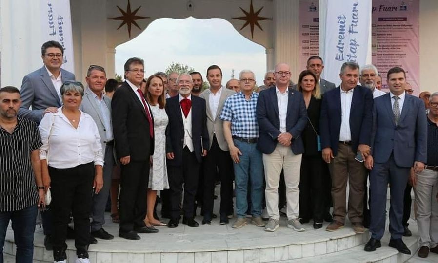 Edremit Kitap Fuarı 5. Kez Kapılarını Kitapseverlere Açtı