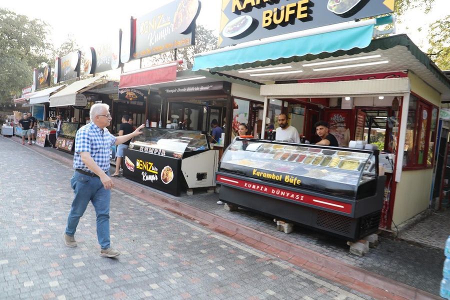 Başkan Deveciler Ören Esnafını Ziyaret Etti