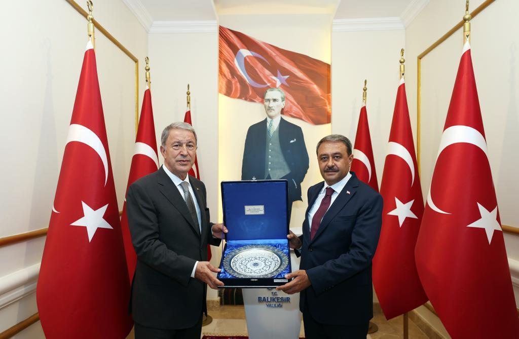 Milli Savunma Bakanı Hulusi Akar Balıkesir’de