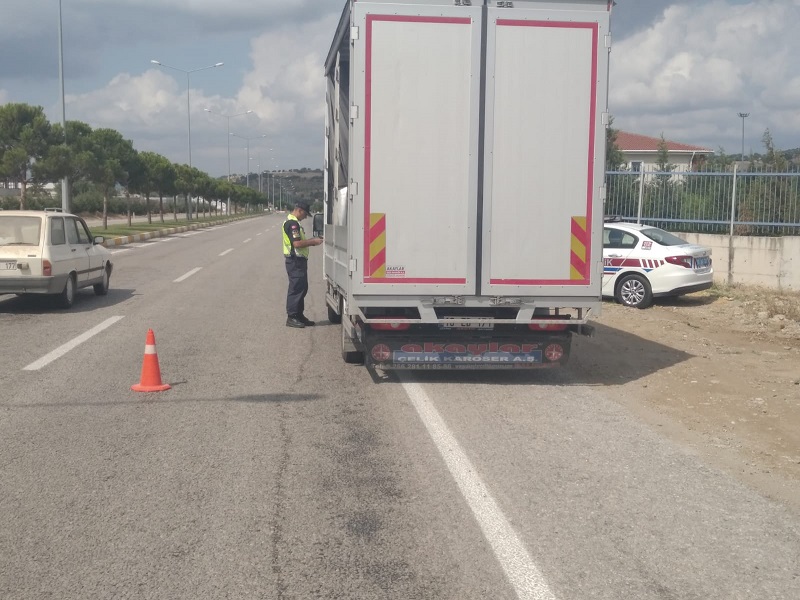 Yük Taşımacılığı Yapan Araç ve Şoförlerin Özel Denetim