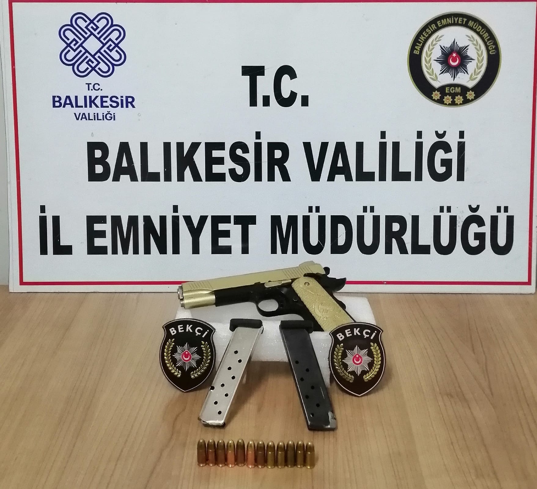 İl Genelinde 25 adet Ruhsatsız Tabanca Ve Mühimmat Ele Geçirildi.