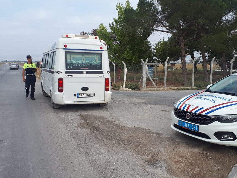 Yolcu Taşımacılığı Yapan Araçlar ve Sürücülerin Denetimi
