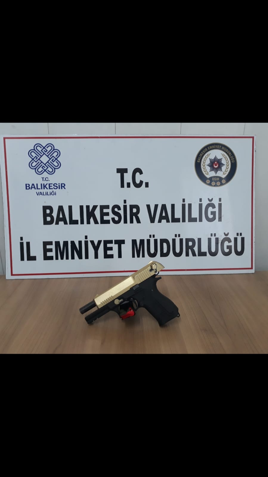 Emniyet Tarafından 11 Aranan Şahıs Yakaladı, 6′ sı Tutuklandı