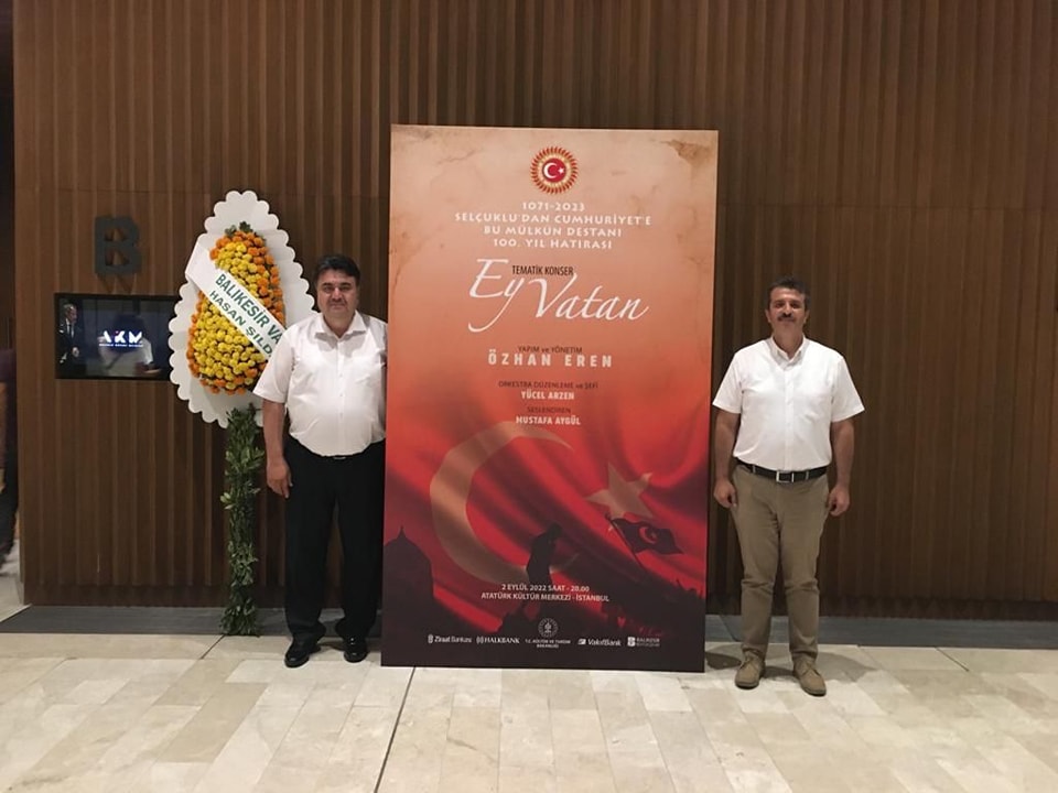 Ey Vatan isimli kahramanlık türküleri ve film gösterimi resitali