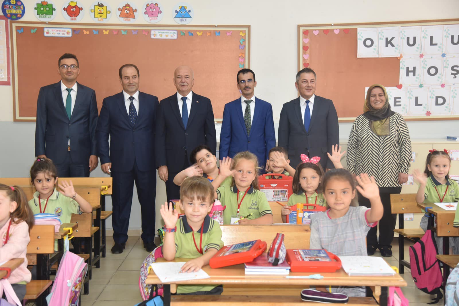 Okula Yeni Başlayan Öğrencilere Sürpriz