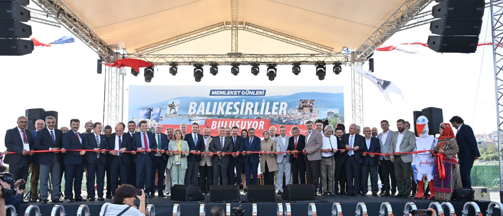 Balıkesir Tanıtım Günleri görkemli bir şekilde gerçekleştiriliyor