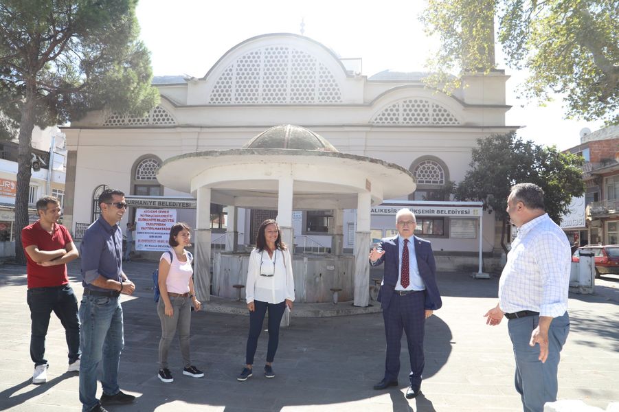 Burhaniye’ de Kocacami Meydan Projesi Başlıyor