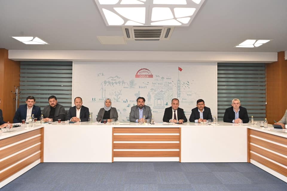 Balıkesir Ak Parti İl Örgütün’ den Görkemli Toplantı