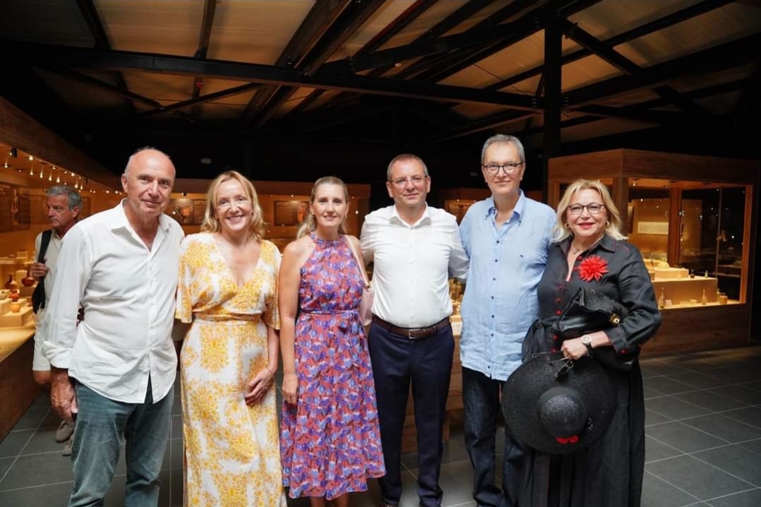 Ayvalık Anadolu Uygarlıkları Sergisi’ sinin Destekçilerine Teşekkür Buluşması