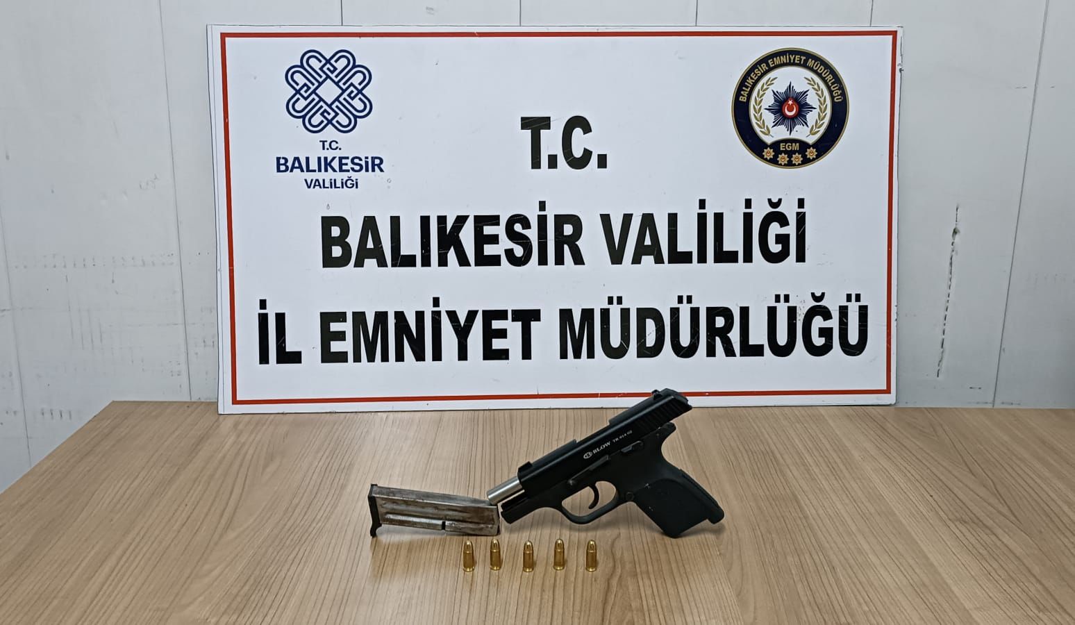 İl Genelinde 17 Aranan Şahıs Yakalandı, 8 Şahıs Tutuklandı