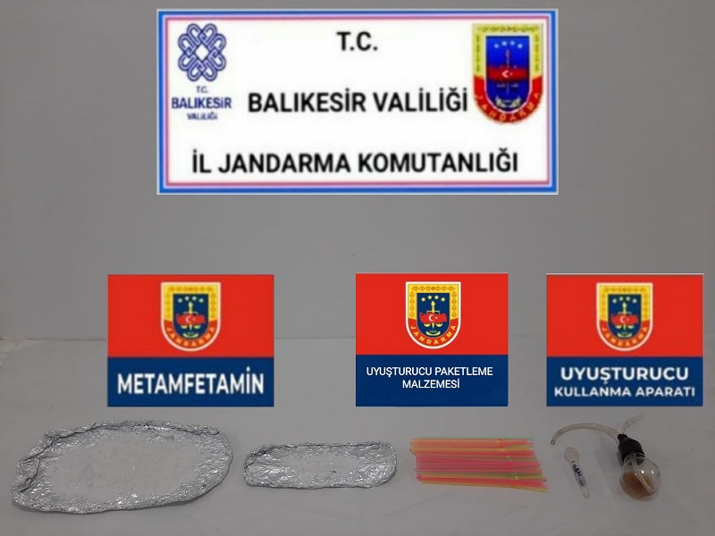 Edremit’te uyuşturucu Ticareti Yapan 4 Şüpheli Yakalandı