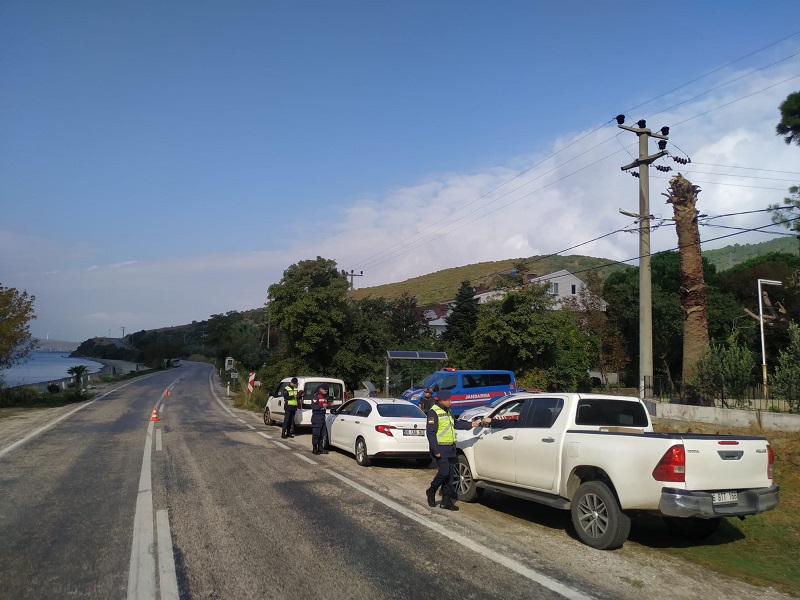 Köy Yollarında Seyreden Araçlarda Emniyet Kemeri Denetimi