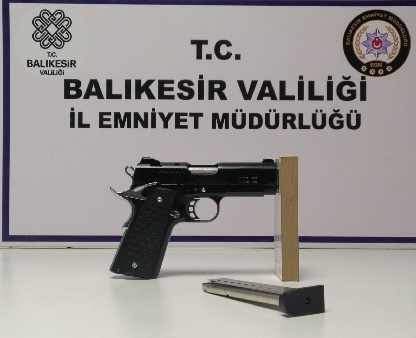 Polis İl Genelinde 23 Aranan Şahıs Yakaladı, 12’si Tutuklandı