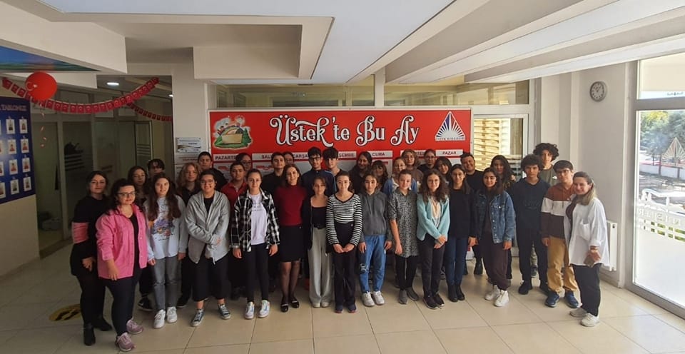 Üstek Koleji Başarının Adresi