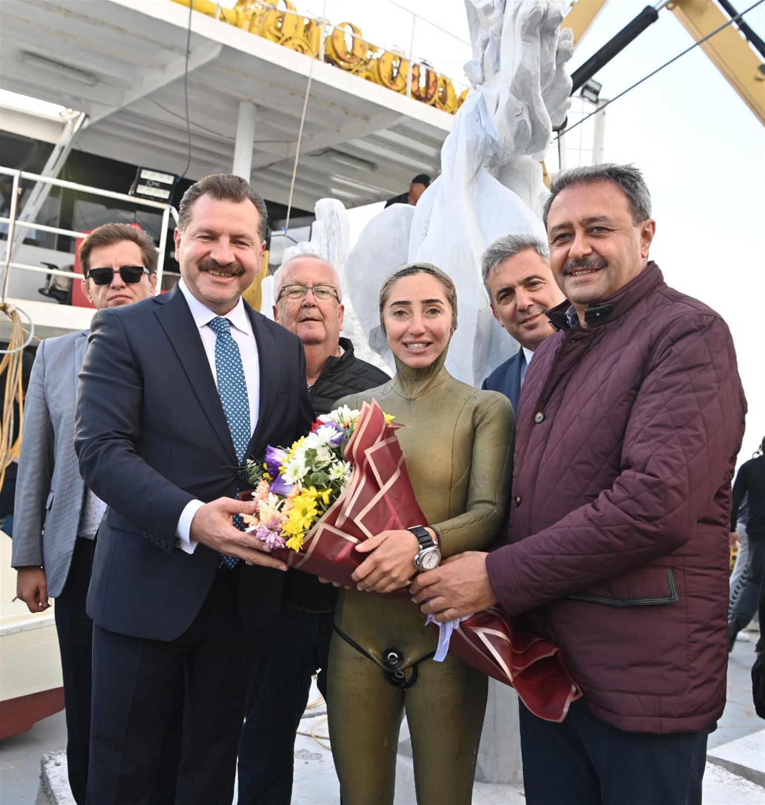 Su Altı Heykel Galerisi’ne Balıkesir’i sığdırdık