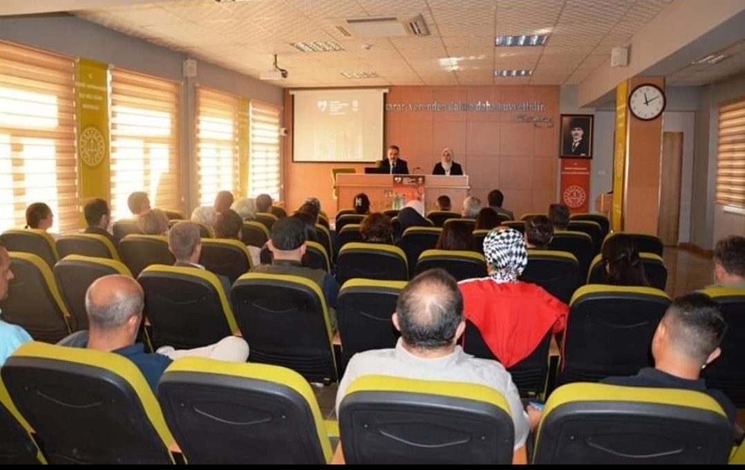 İbrahimce Mahallesi Sosoyal Ve Kültürel Bütünleşme Projesi Değerlendirme Toplantısı