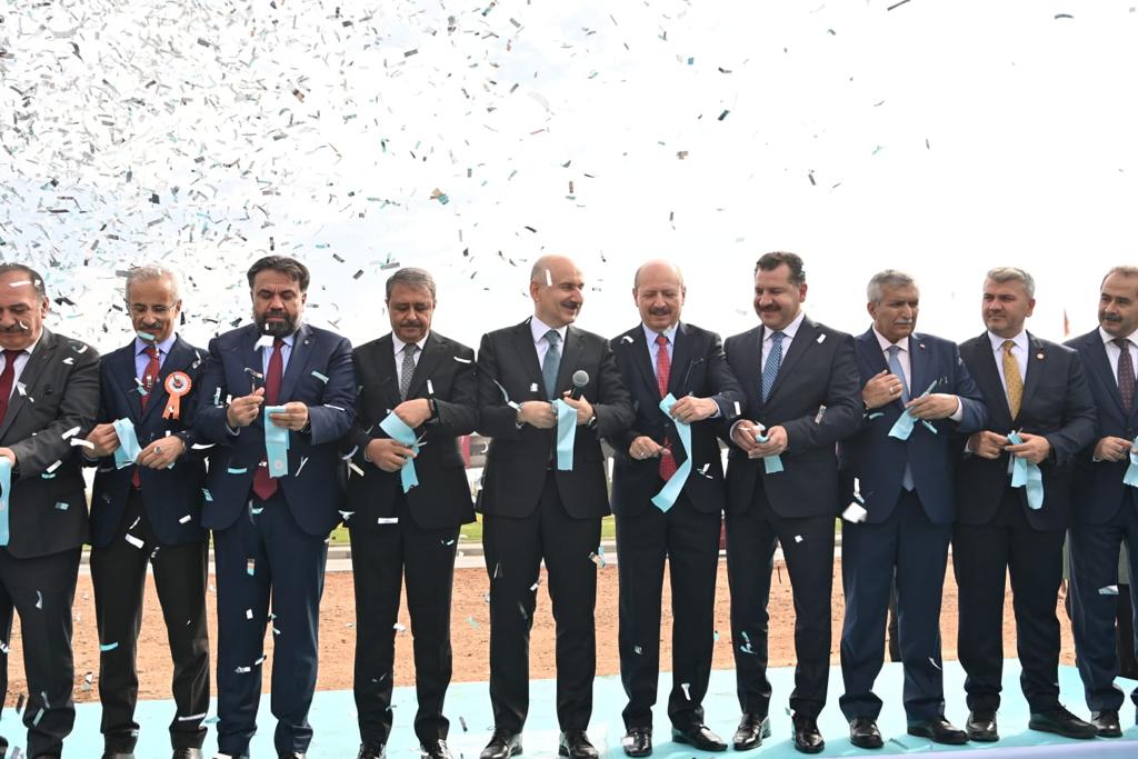 Bandırma Girişi Köprülü Kavşağı Ve Bağlantı Yollarının Açılışı Yapıldı