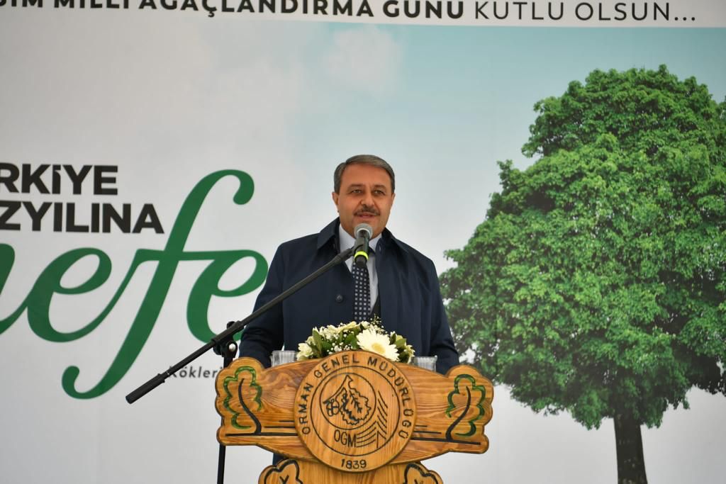 Balıkesir Genelinde 19 Ayrı Noktada 100 Bin Fidan Dikildi