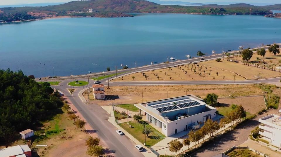 Aydınlanma Ve Isınma Güneş Enerjisi İle Çözüme Kavuşturuldu