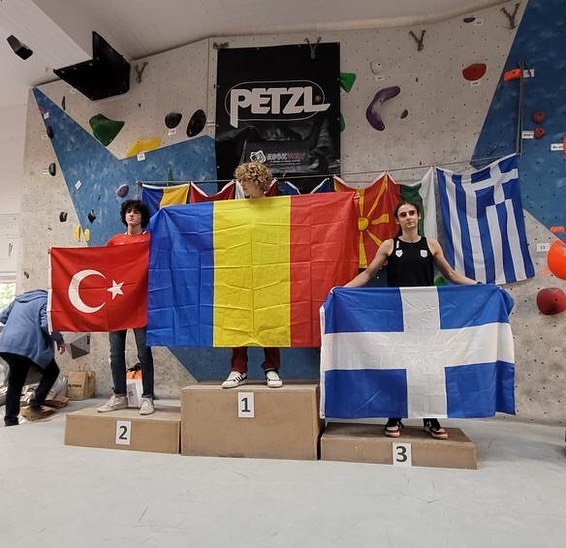 Balıkesir Büyükşehir Belediyespor’lu Sporcu Gümüş Madalya İle Memleketine Döndü