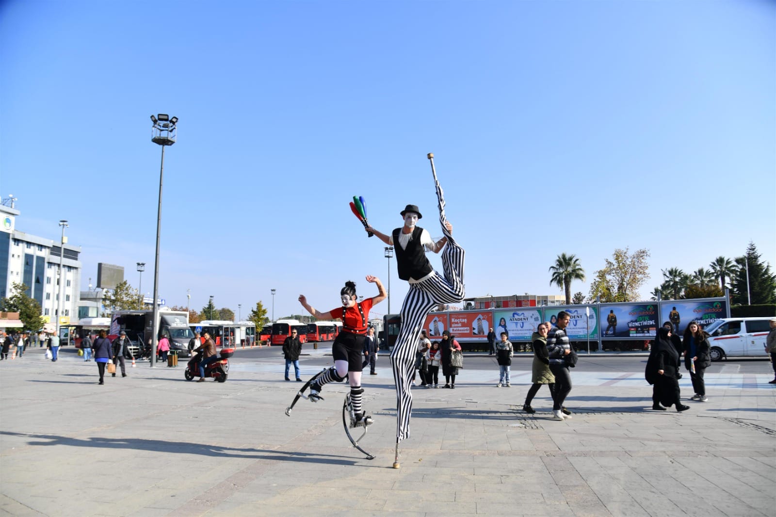 Balıkesir’de Çocuklar ara tatilde doyasıya eğleniyor