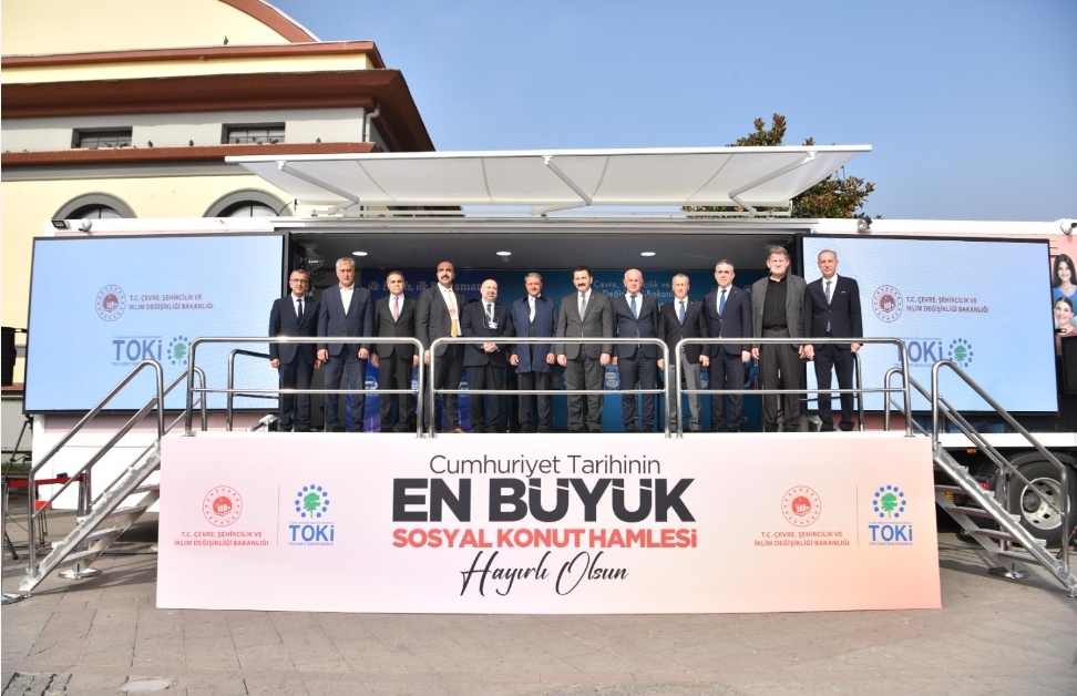 İlk Evim,İş Yerim, İlk Evim Arsa Tanıtım TIR’ı Balıkesir’de