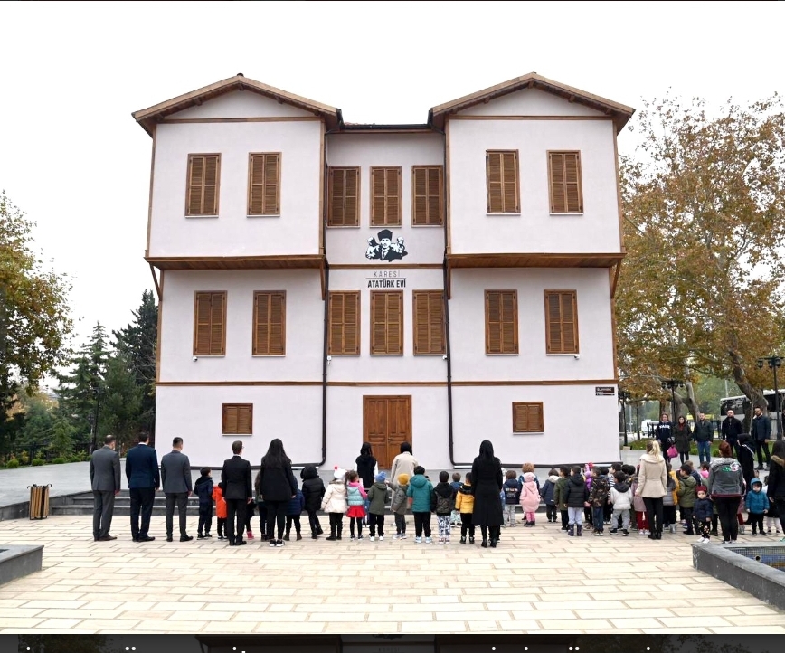 Atatürk Evine Ziyaret Eden Sayısı 70 Bini Geçti