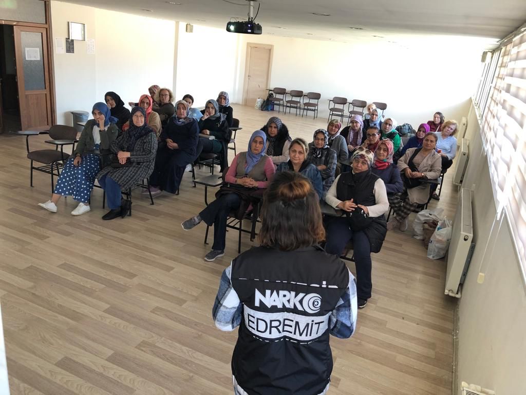 Edremit’te En İyi Narkotik Polisi anne projesine Devam Ediyor