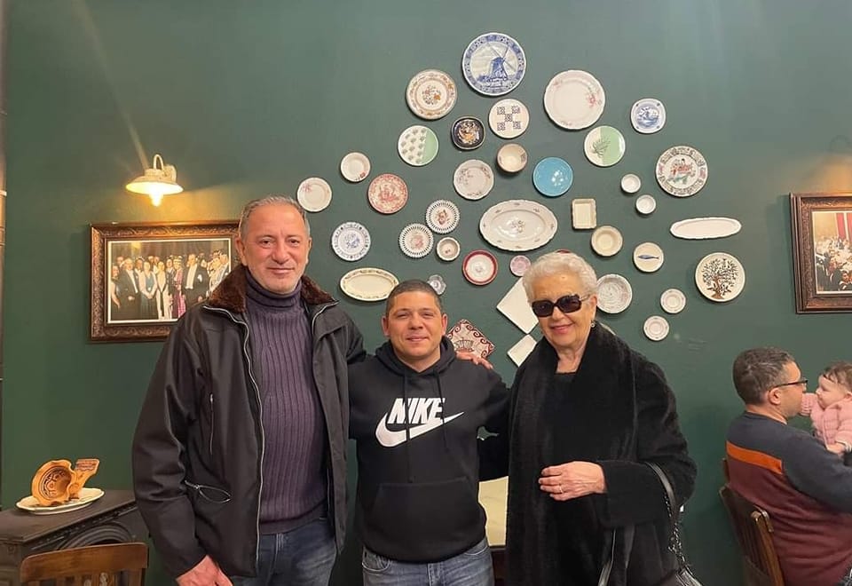 Lokanta Bahar Edremit Ünlüler Geçidi Gibi