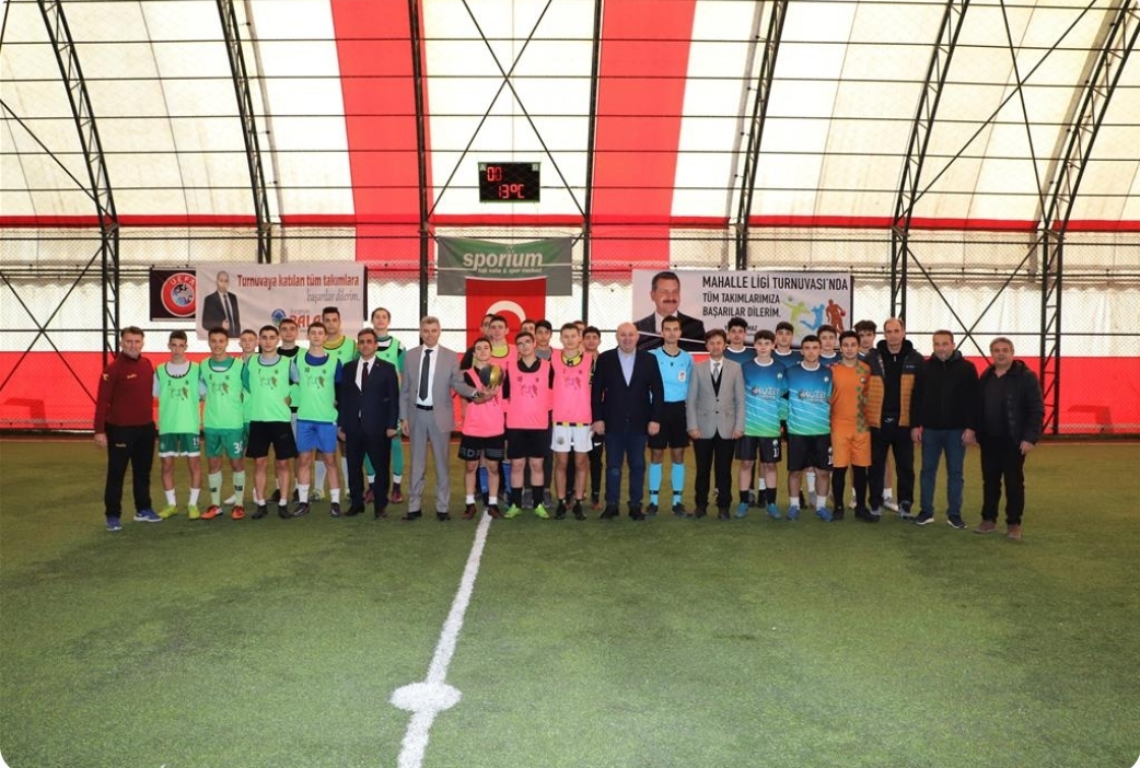 Gönen ‘de Mahalle Ligi Turnuvası Başladı