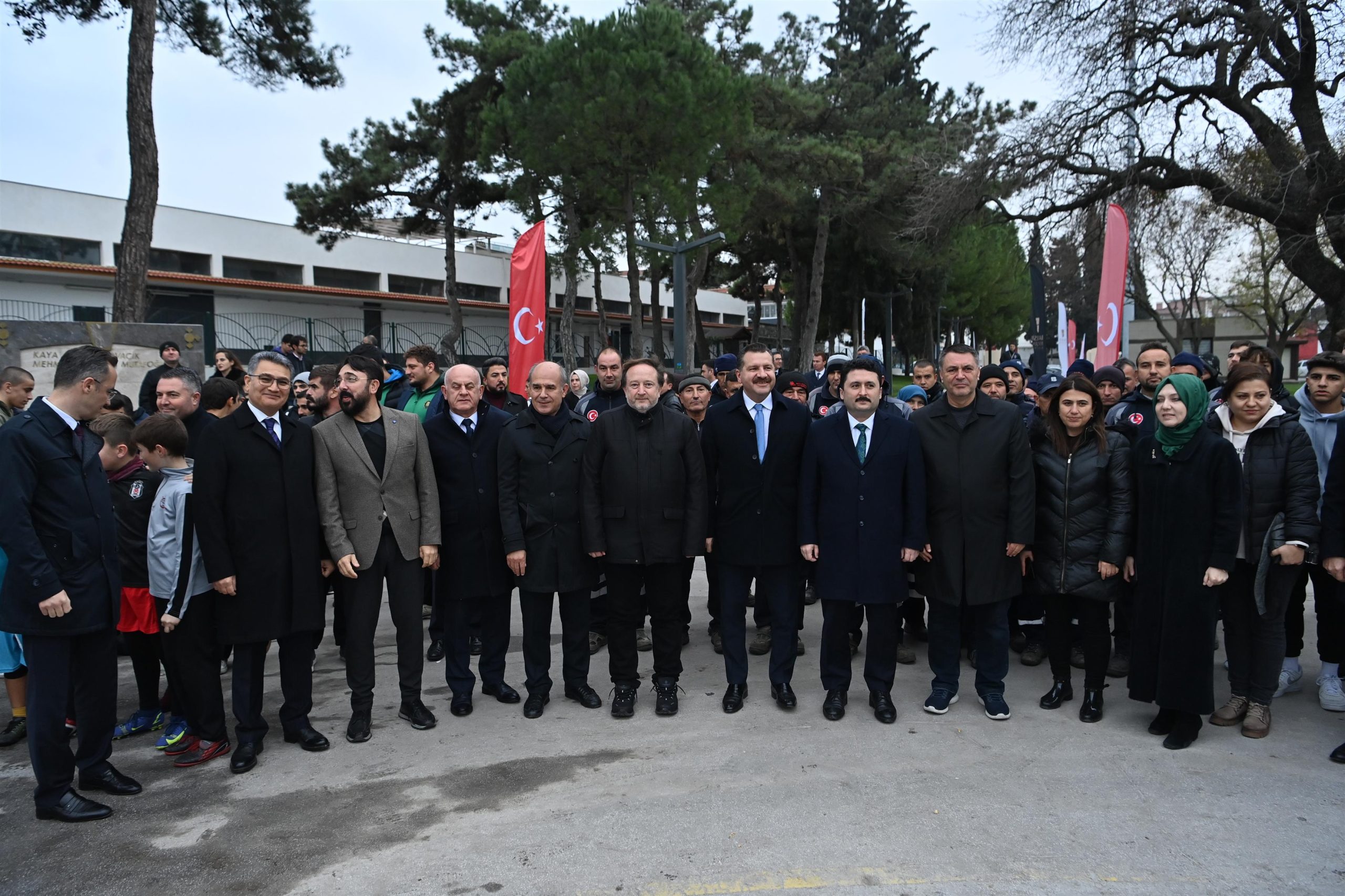 Başkan Yılmaz’dan Gençlere 1250 Metrekare Üzerine Skate Park