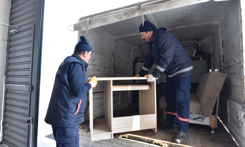 Karesi Belediyesi Vatandaşlar Arasında Gönül Köprüsü Kuruyor