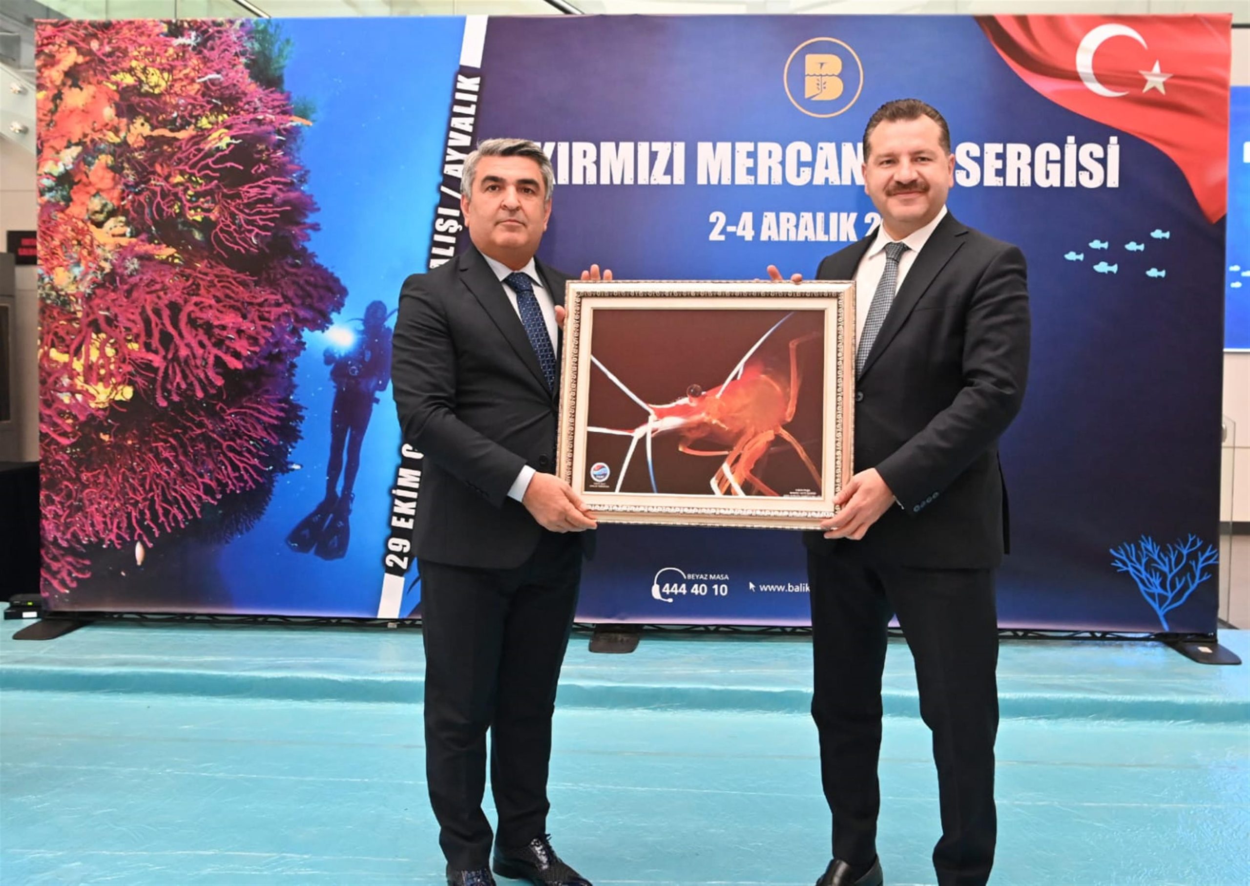 Su Altı Fotoğraf Sergisi Avlu Kongre Merkezinde Açıldı